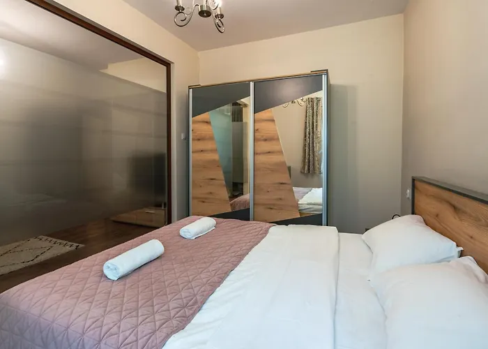 Apartman Design 1bdr In Center *