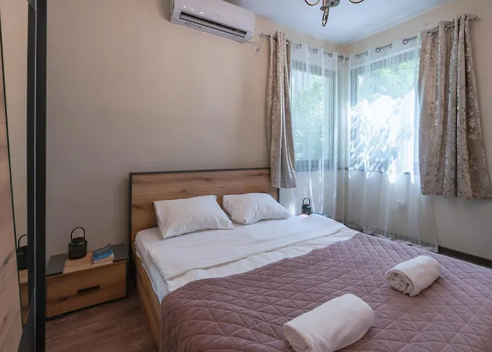 Design 1bdr In Center