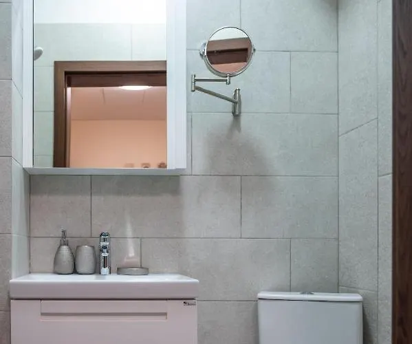 Design 1bdr In Center